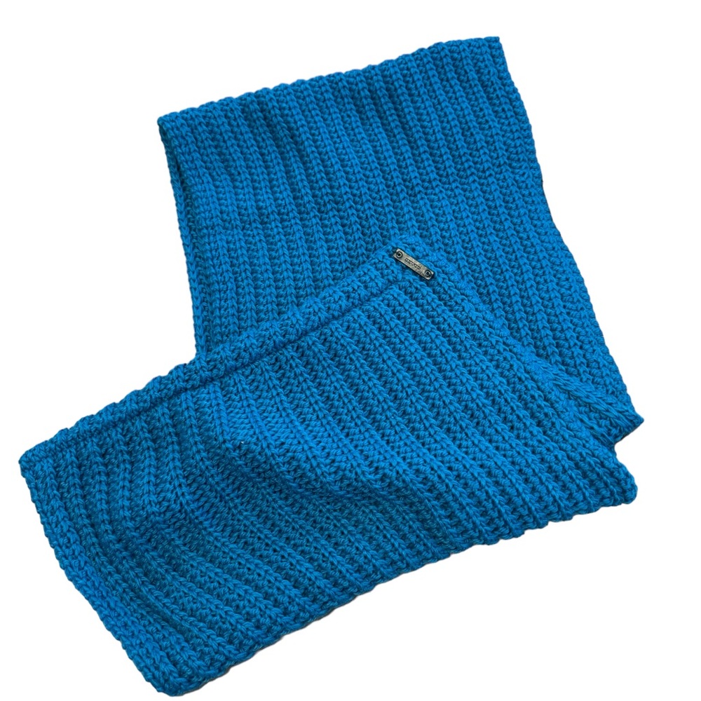 Coach Chunky Knit Blue Infinity Scarf